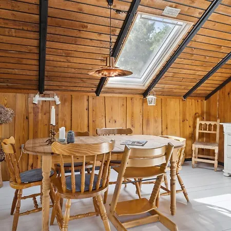 Konrad - 700m From The Sea By Interhome *