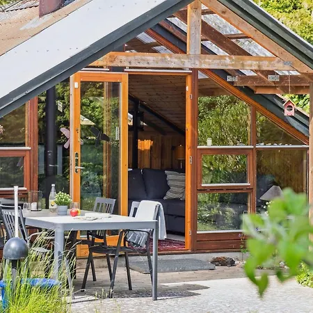 Konrad - 700m From The Sea By Interhome